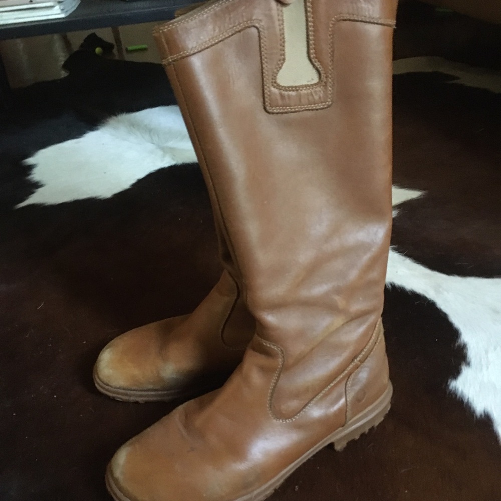 BOGS Genuine Leather Boots size 8